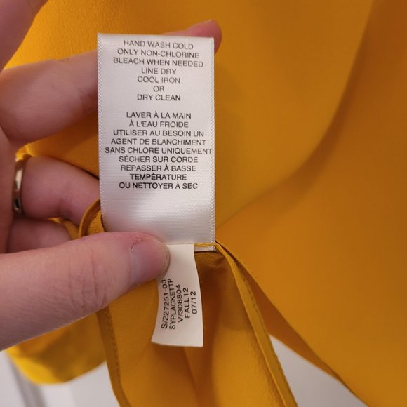 Mustard Yellow silk blouse, banana Republic - Picture 2 of 5